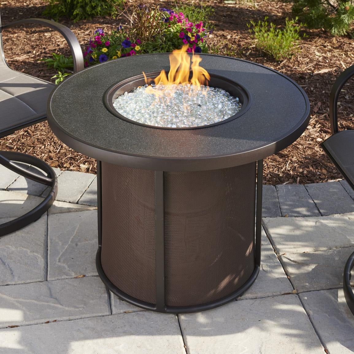 The Outdoor GreatRoom Company Stonefire Fire Pit w/Dora Brown Base - SF-32-K