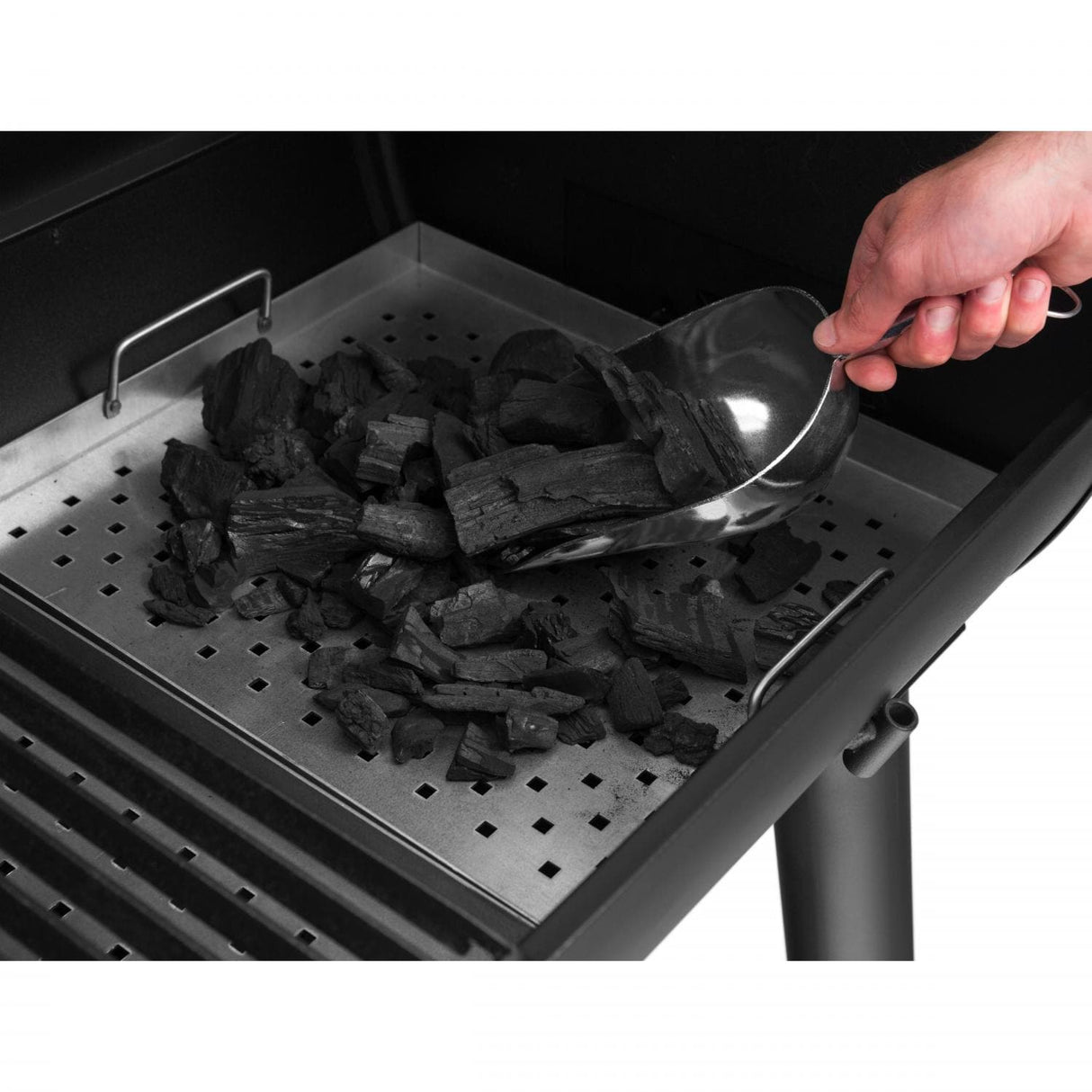 Broil King Regal Charcoal Grill 500 BK948050