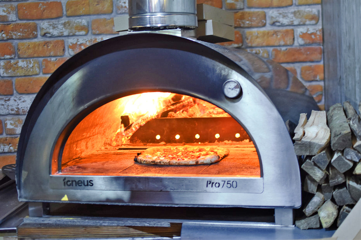 Igneus Pro 750 Wood Fired Pizza Oven – Commercial & Outdoor Use 8057-3