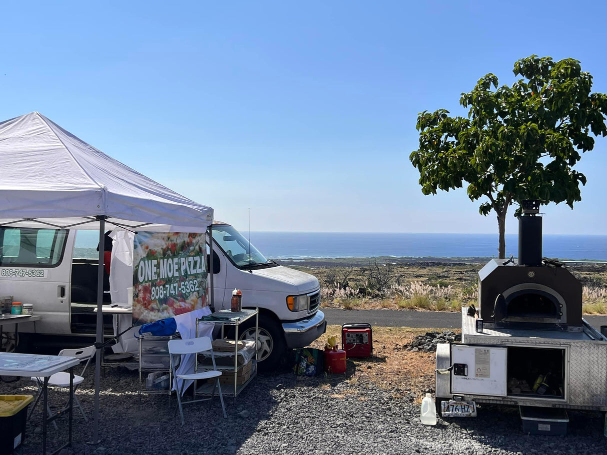 CBO-750 Tailgater Wood Fired Pizza Oven- Copper - Outdoors Lifestyle