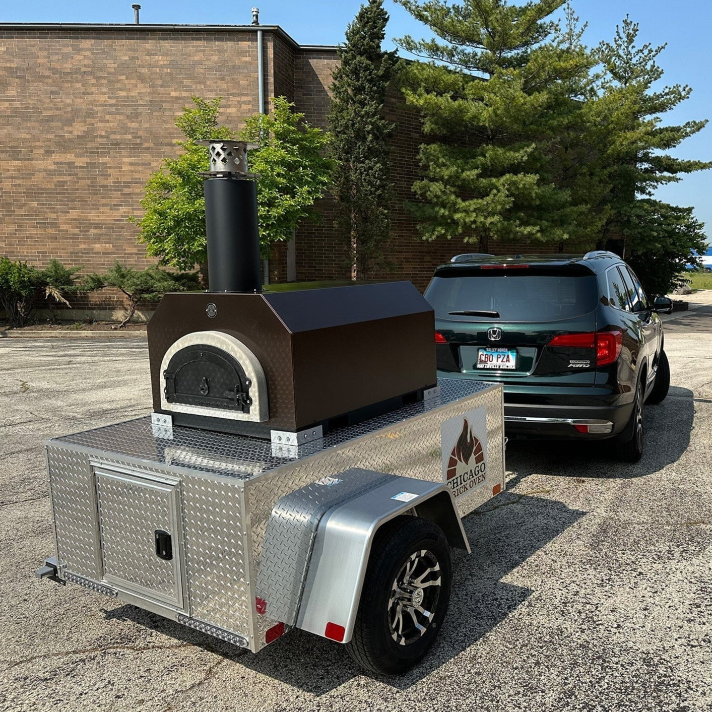 Chicago Brick Oven CBO-750 Tailgater Wood-Fired Pizza Oven