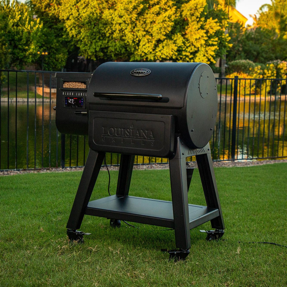 Louisiana Grills - 10638 - LG0800BL Black Label Series Pellet Grill - Lifestyle